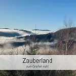 Apartment Im Sauerland Hunde Willkommen Kamin Und Garten Am Waldrand Muehls-sauerland Lennestadt